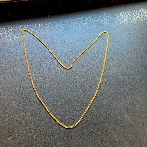 Gold Plated Chain 
Without lock
